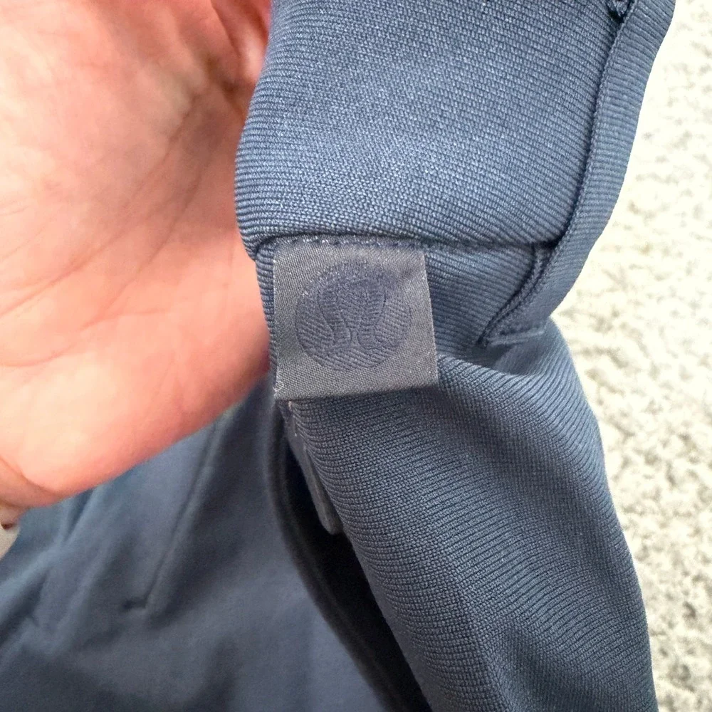 Lululemon Commission Pant Slim Navy Blue Warpstreme Golf Chino Mens 35x31